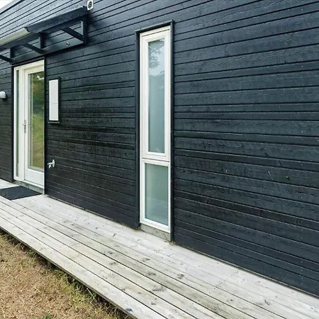 Ve259-vejers-strand-bjaergevej-14 *